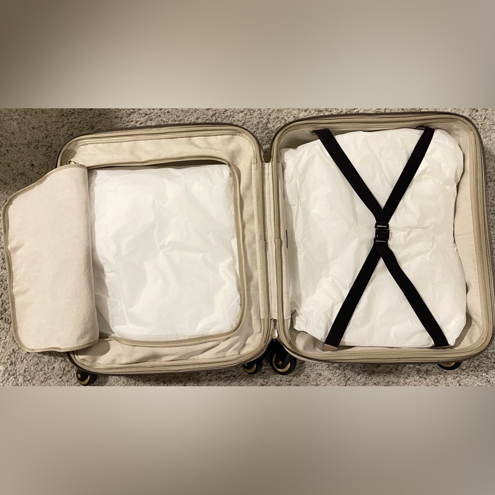 Gucci Savoy Small Cabin
Trolley - Picture 10 of 13